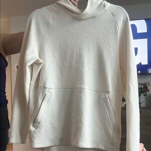Lululemon Men’s Cream Sweater